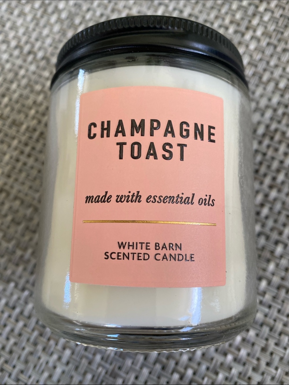 White Barn Champagne Toast Jar Candle
 7 oz NWT